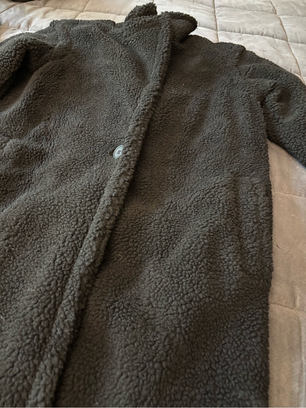 BB Dakota Black Fuzzy Sherpa Jacket